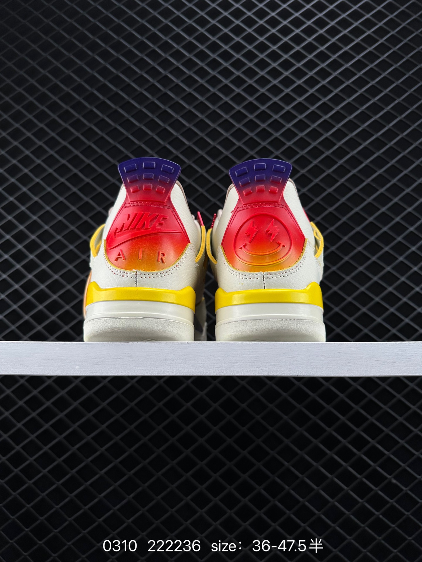 Nike Air Jordan 4 Retro